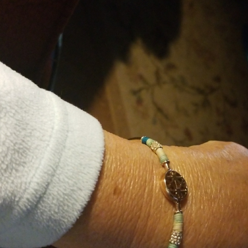 Jewelry - Picture 2 of 4
